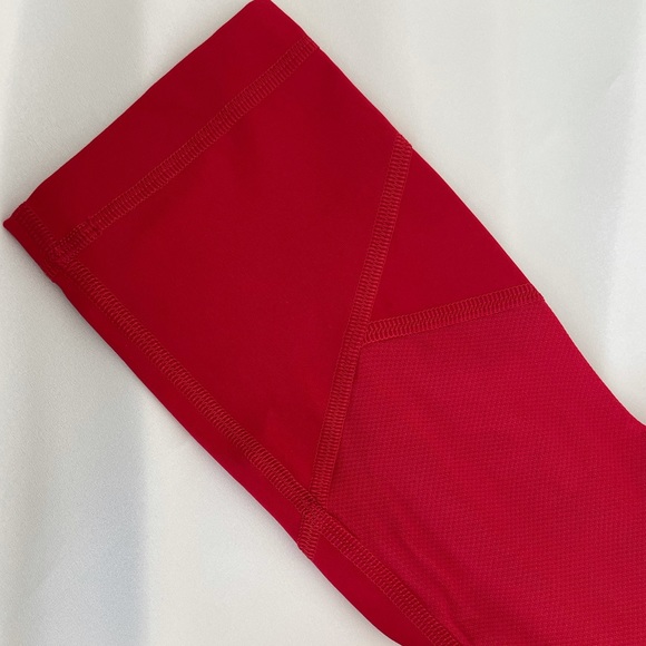 Lululemon Pace Rival Crops - Picture 3 of 4